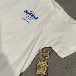 Hard Rock Cafe New York Tee **NEVER WORN** Size M